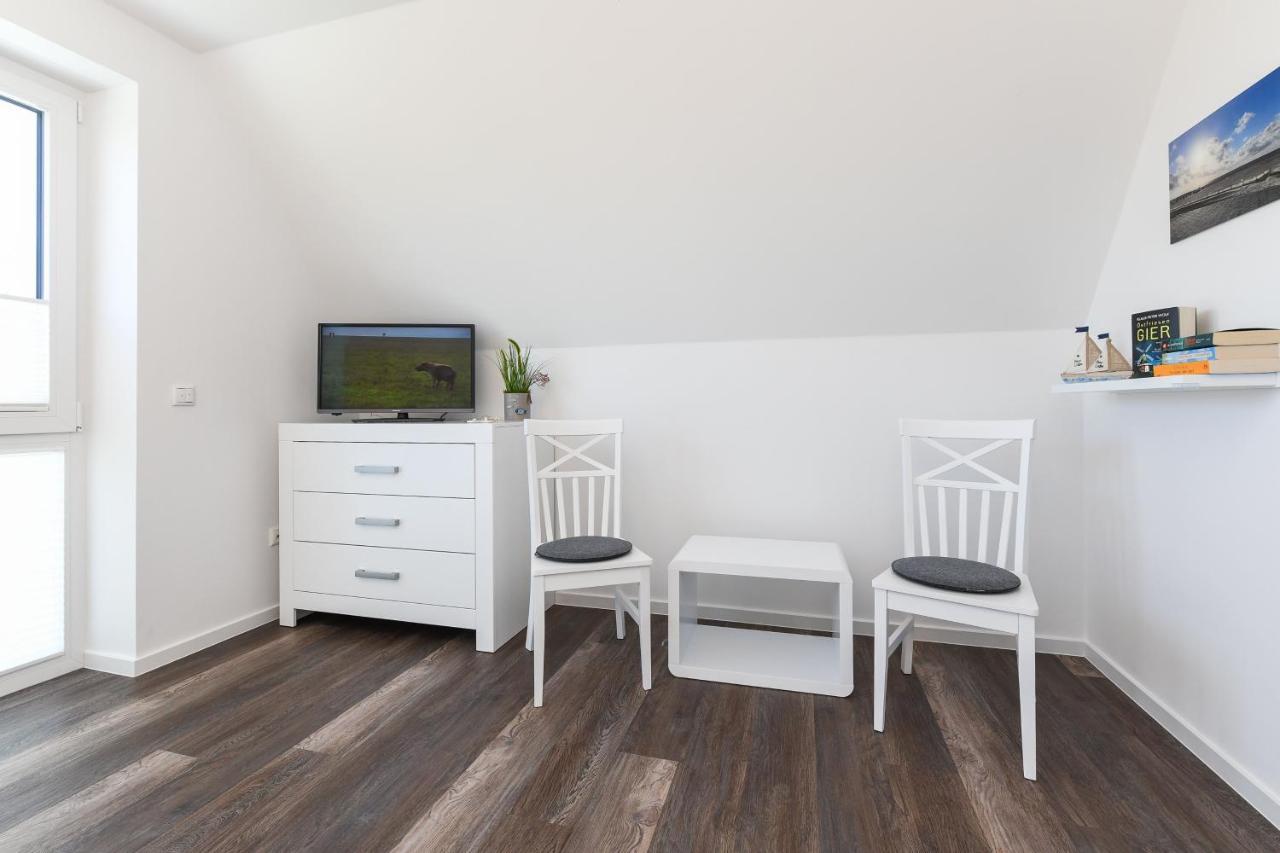 Ferienhaus Harlesand คาโรลิเนนซีล ภายนอก รูปภาพ